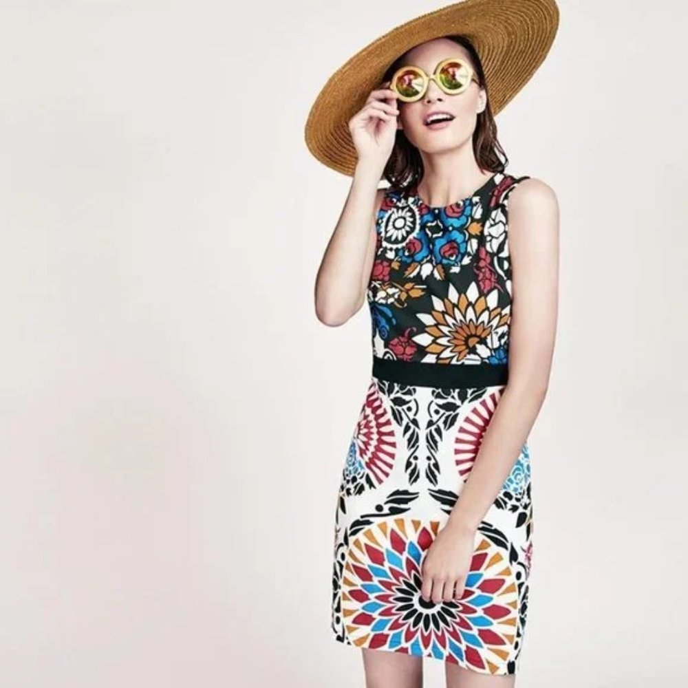 Sleeveless Floral Mosaic Print Dress in Black & Multicolor